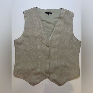 Quince Linen Blend Sleeveless Button Front Vest in Light Taupe